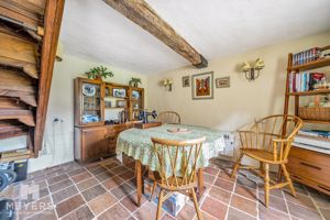 Dining Room- click for photo gallery
